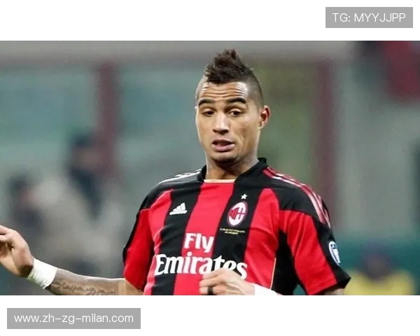 AC米兰前锋突破训练：近身一对一摆脱技巧成为重点