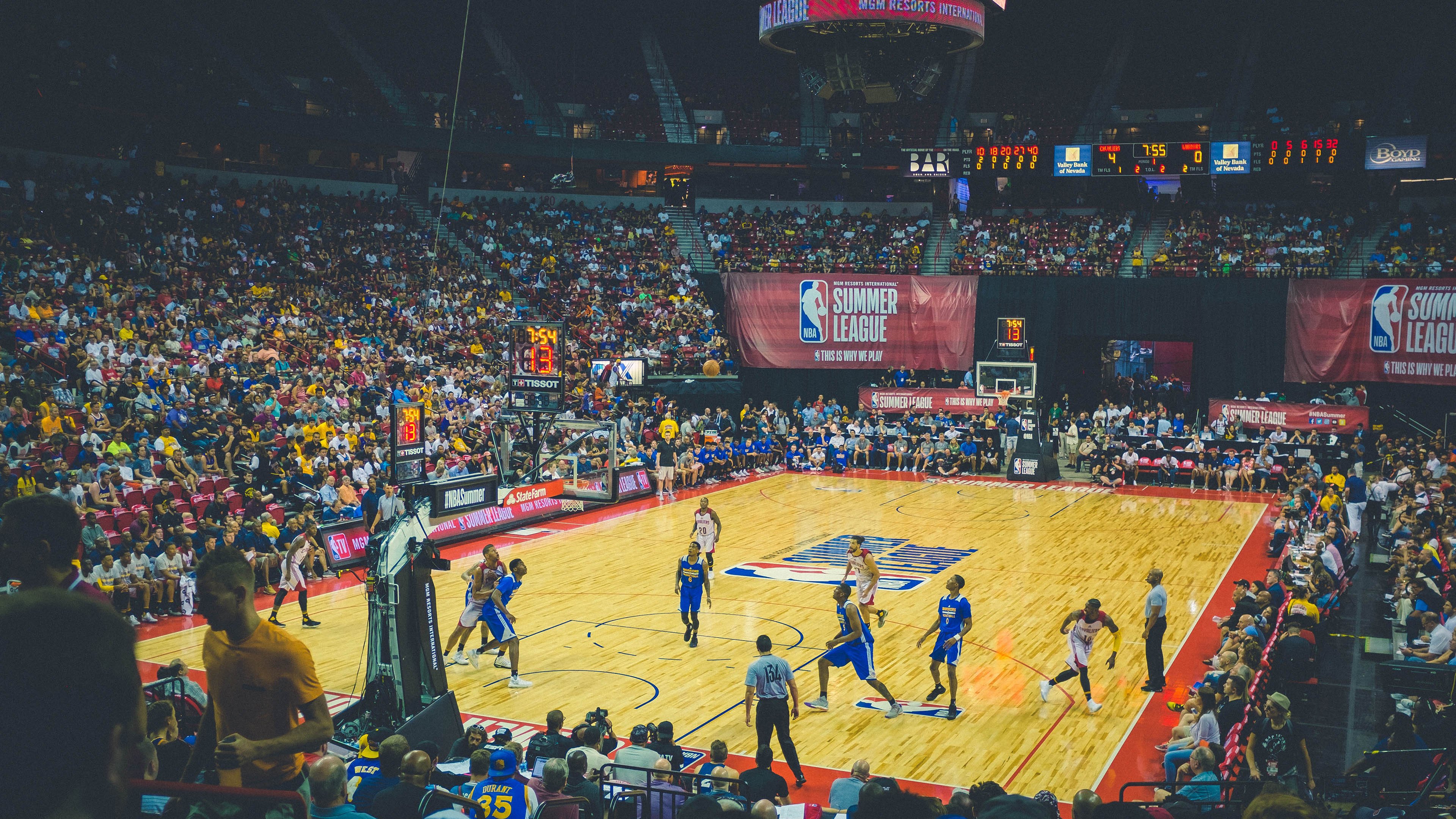 世界杯:多支球队改写队史最佳战绩 为国内足球注入强心剂